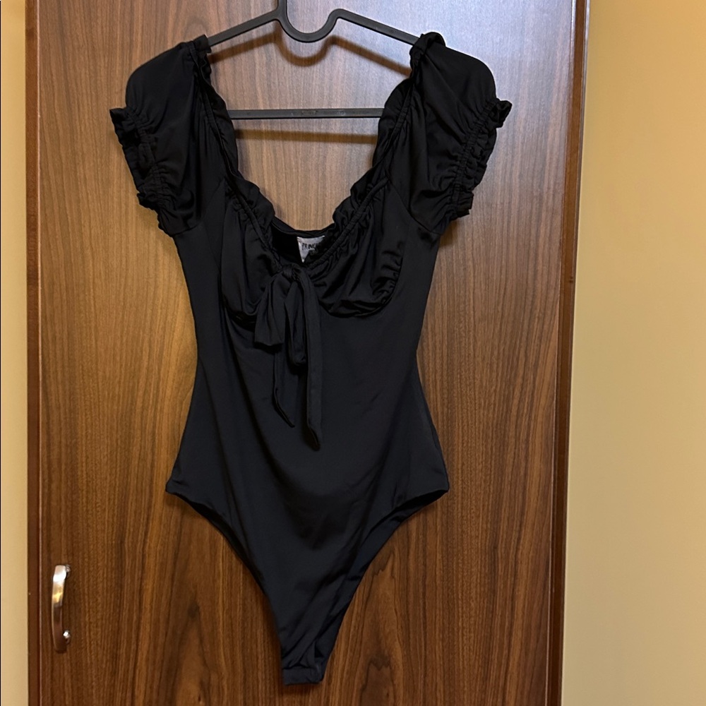 Princess Polly Medina Bodysuit Size 6